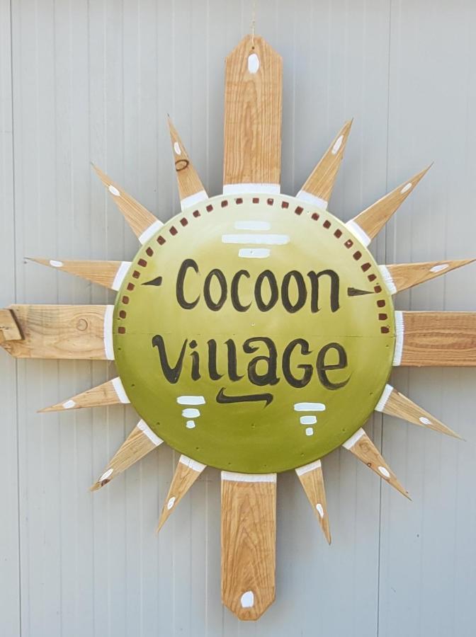 Cocoon Village - Glamping - Domaine des Grottes de Han Rochefort Extérieur photo