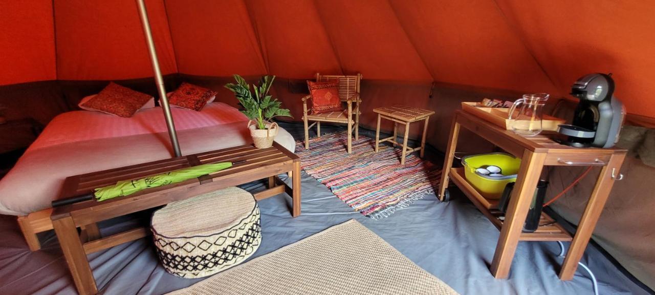 Cocoon Village - Glamping - Domaine des Grottes de Han Rochefort Extérieur photo